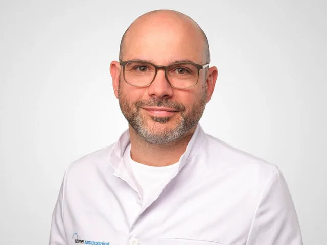 PD Dr. med. S. Stämpfli